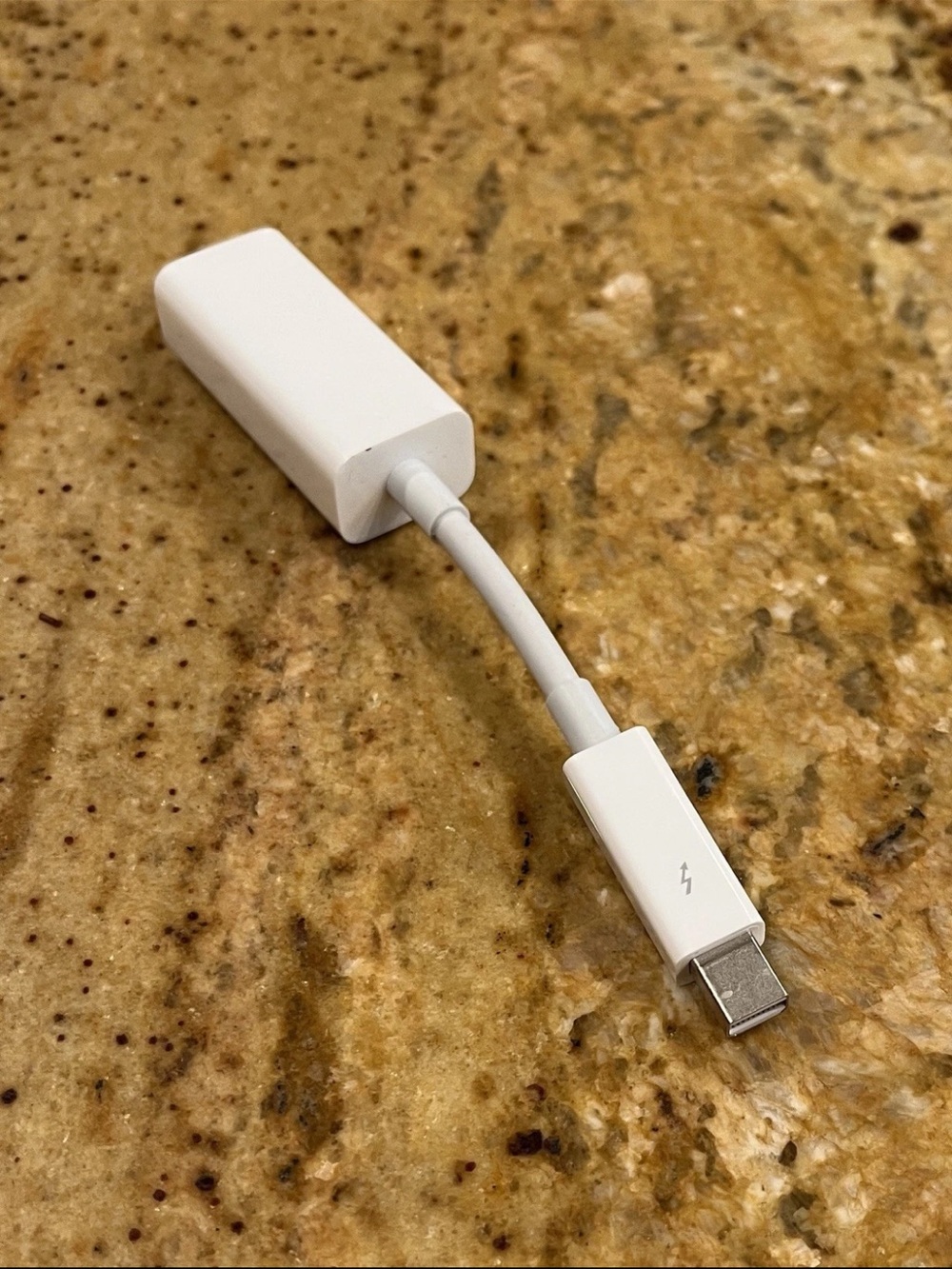 White USB-C to HDMI Adapter Cable - Compact Video Adapter